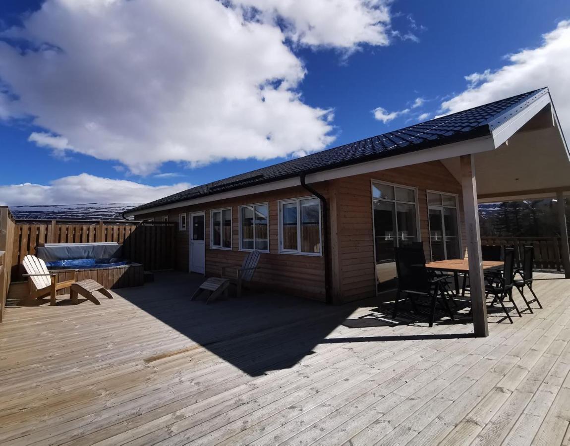 Hotel Kjarnalundur- Aurora Dream - Lodges And Rooms Akureyri Kültér fotó